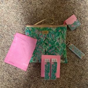 Lilly Pulitzer Beach day pouch, set of two towel clips, nylon pouch & a key tag